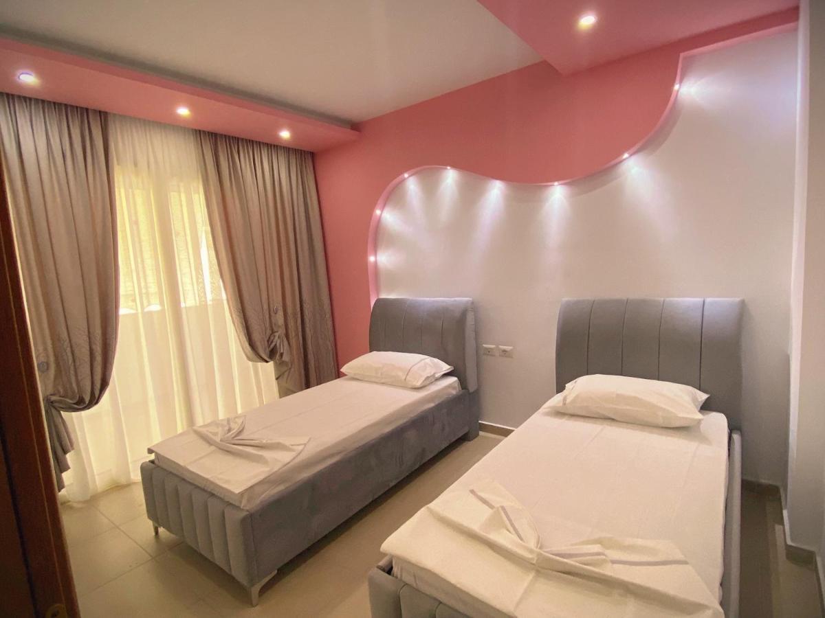 Chloe Apartament 培拉特 外观 照片