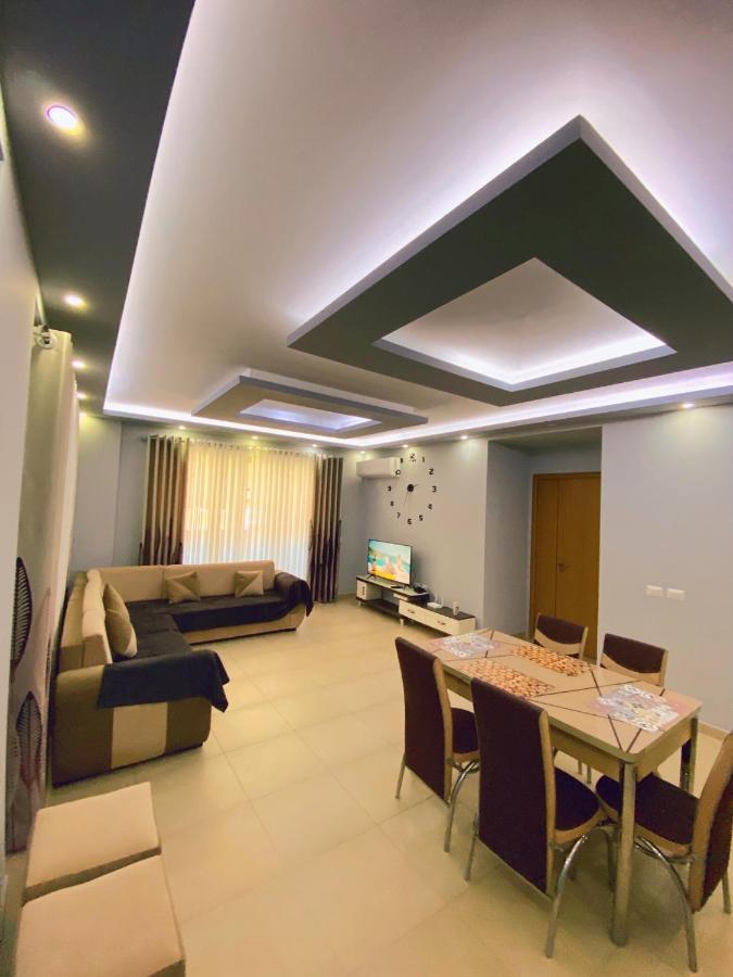 Chloe Apartament 培拉特 外观 照片